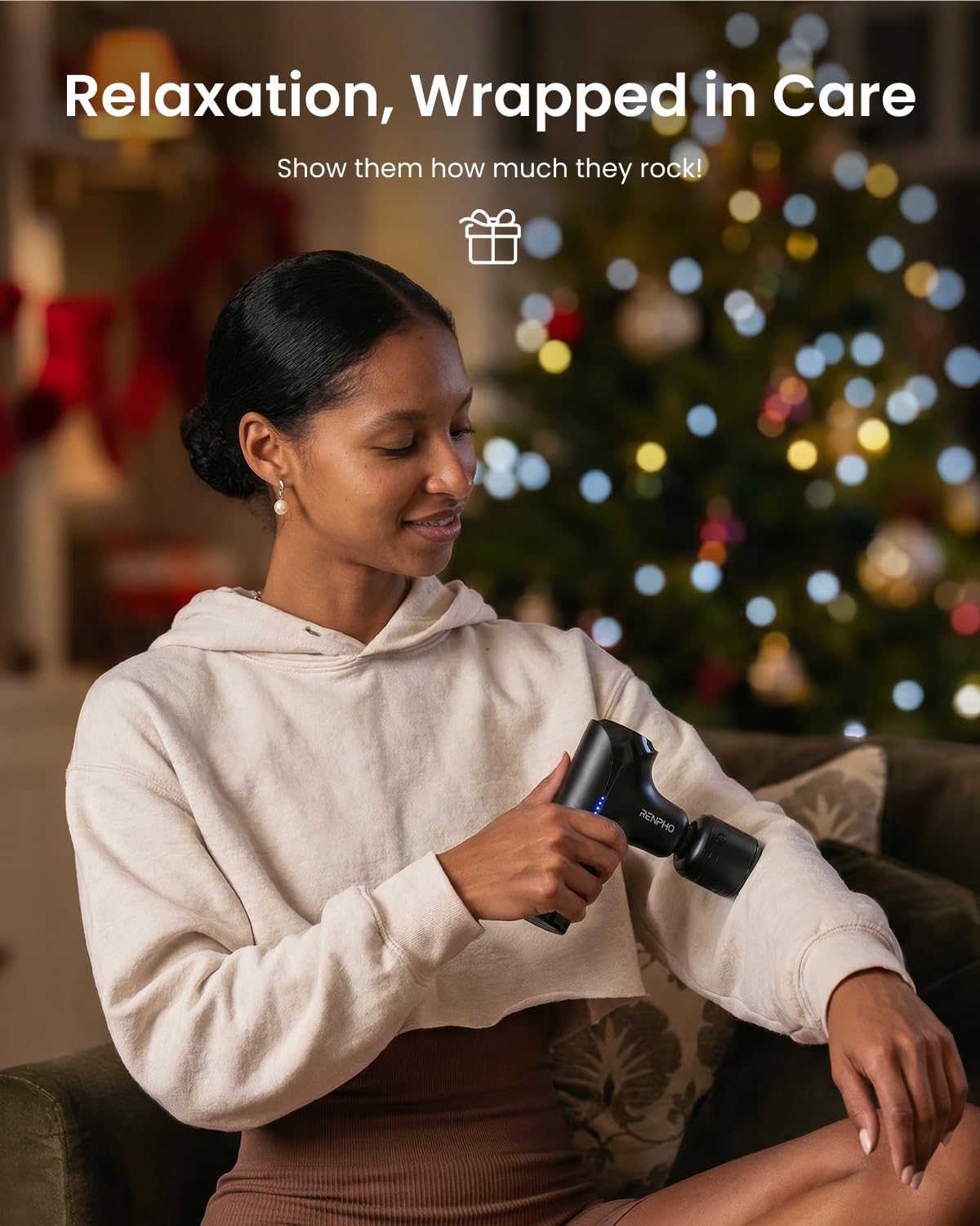 RENPHO Mini Thermacool applying cold therapy to reduce post-workout swelling.