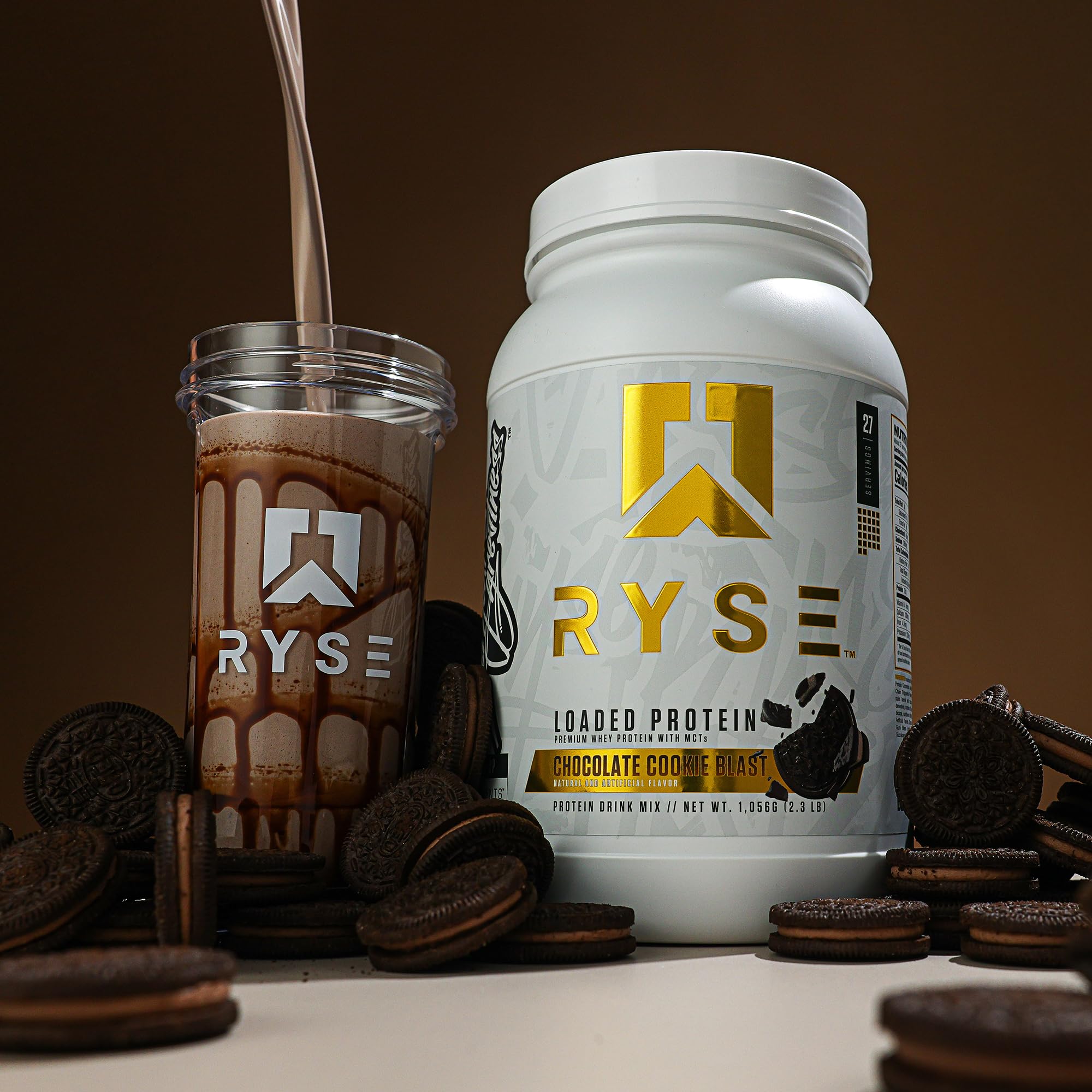 Nutrition panel on RYSE Loaded Protein Powder Chocolate Cookie Blast shows 25g protein