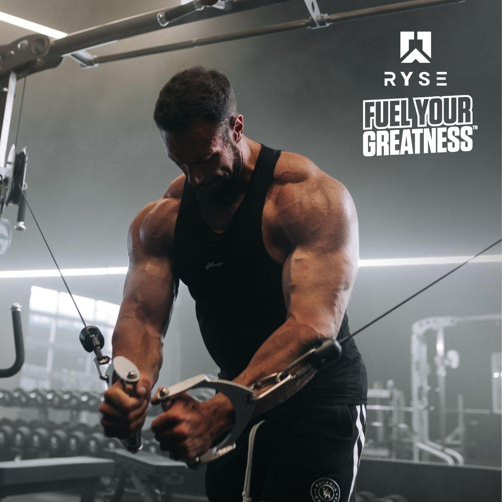 Gym scene demonstrating easy stacking with stimulant-based pre-workouts.