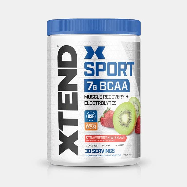 Powder dissolving in water with strawberry and kiwi notes for a refreshing workout drink
