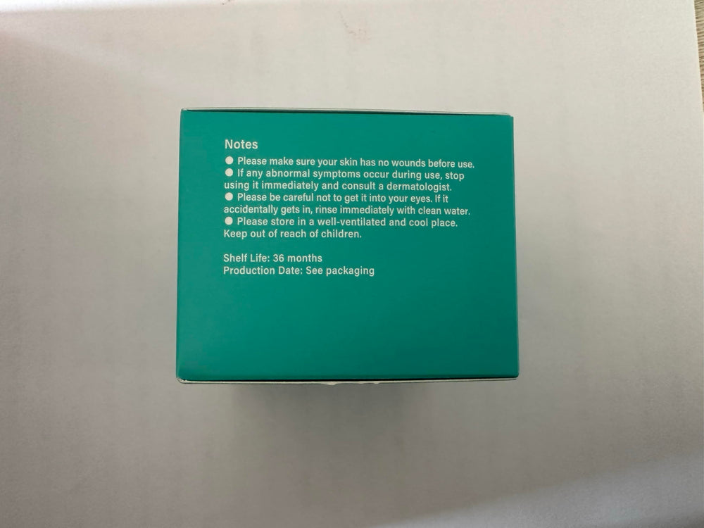 Seacall fragrance-free bottle highlights mild ingredients for intimate care.