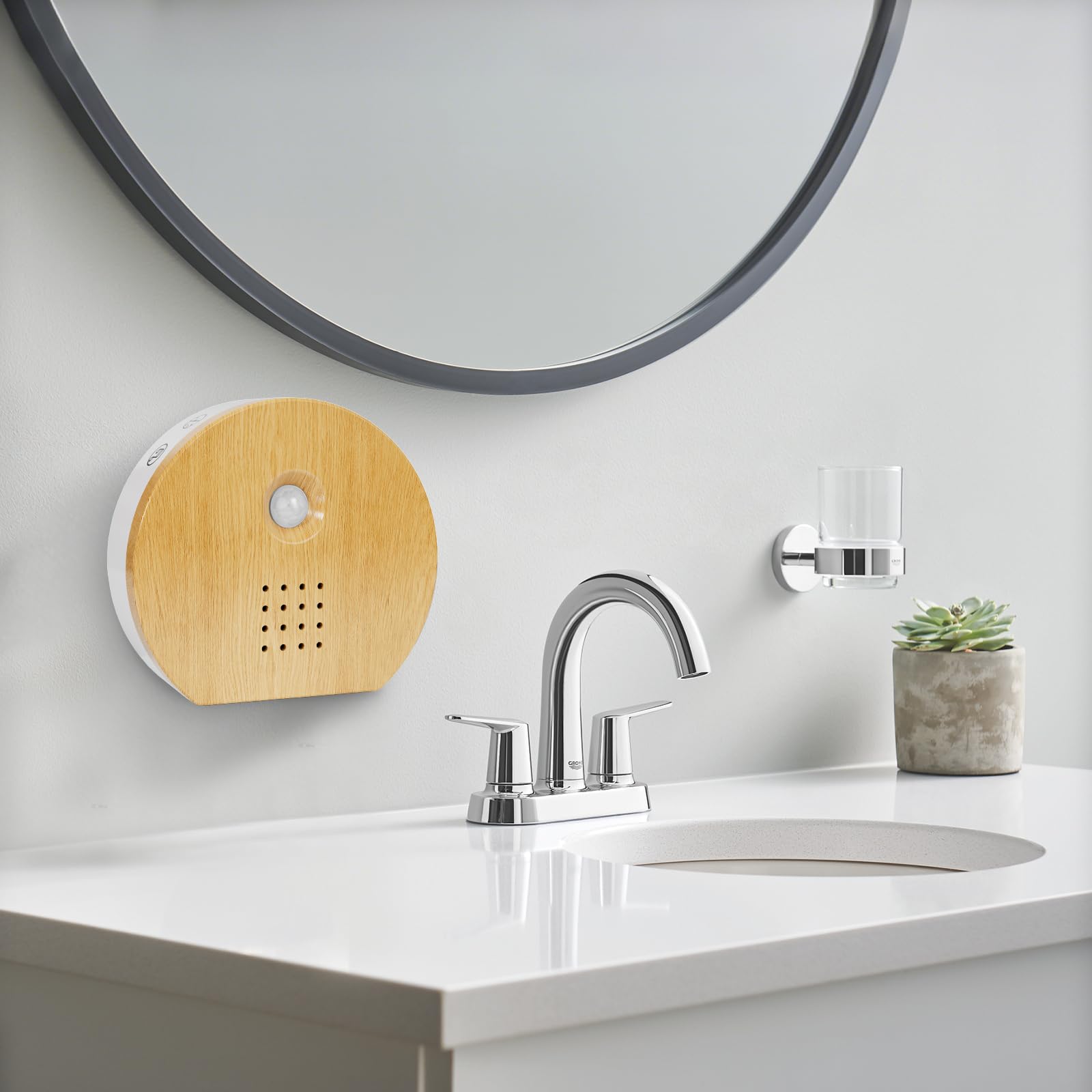 Seektain Birdybox bathroom-friendly compact design adds subtle decor.