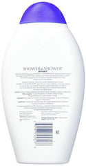 Shower To Shower Sport Powder texture close up of talc free formula