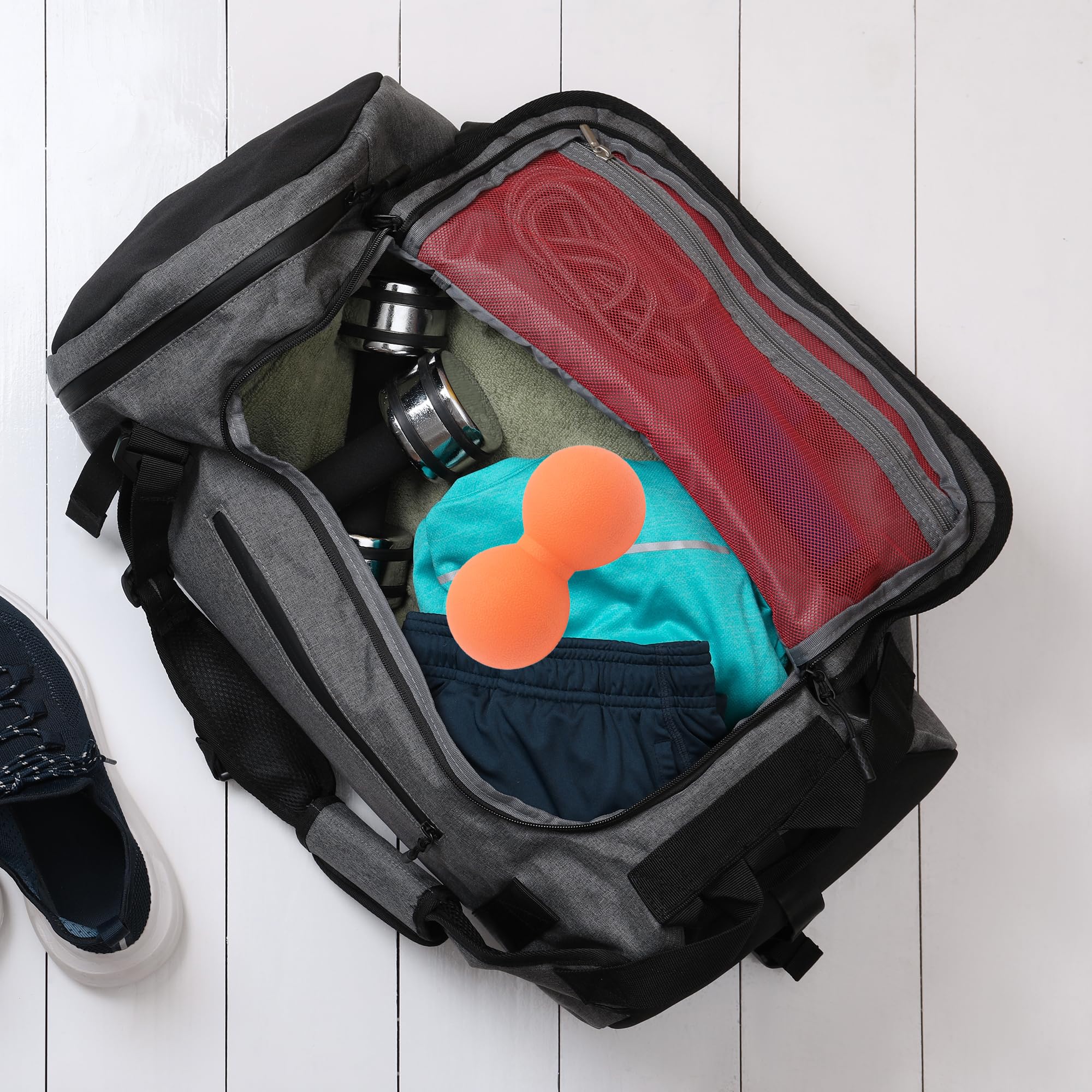 SIMPLECOOL High-density design supports recovery for athletes.