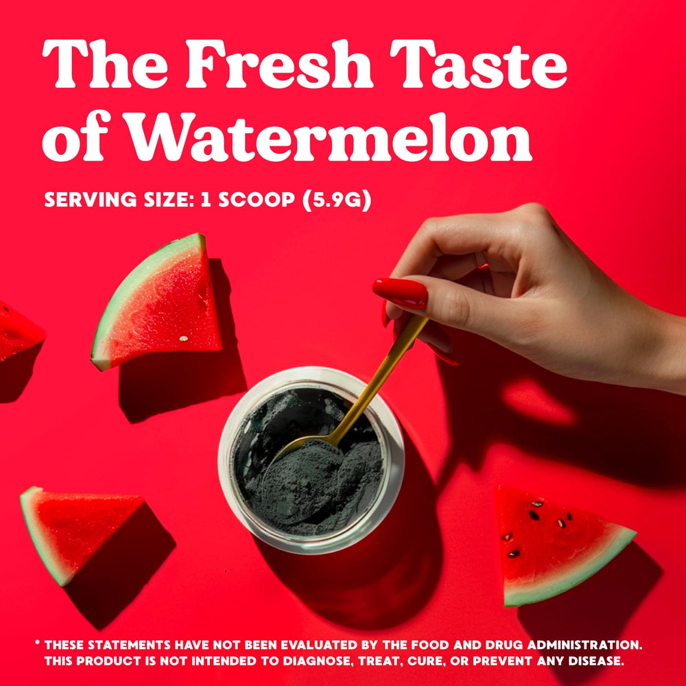 Simply Blossom energy-boosting greens powder with matcha and fruits.