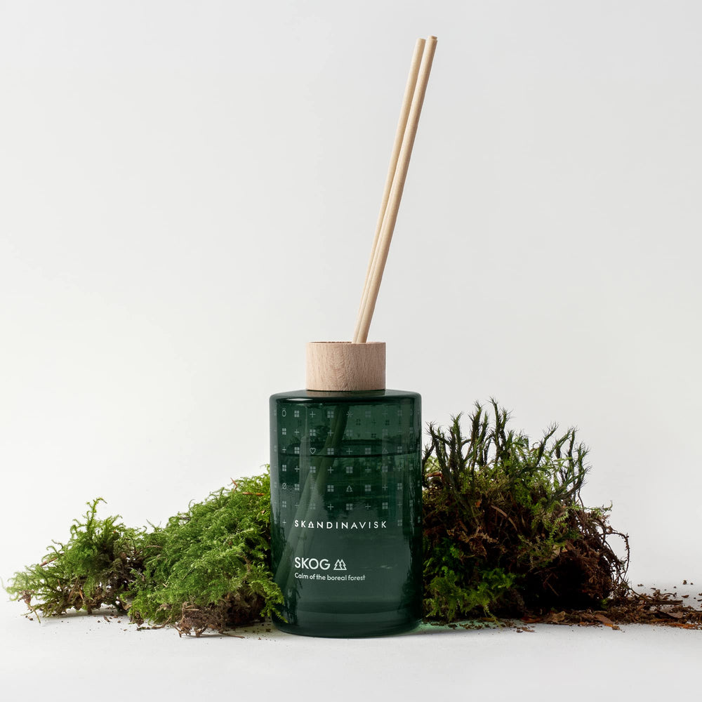 Skandinavisk Skog diffuser with beechwood ring for natural finish