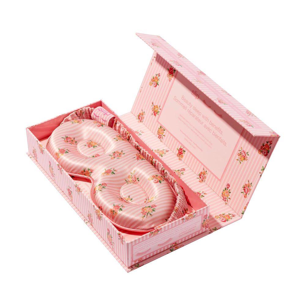 Adjustable strap on Slip Petal ensures a secure, personalized fit.
