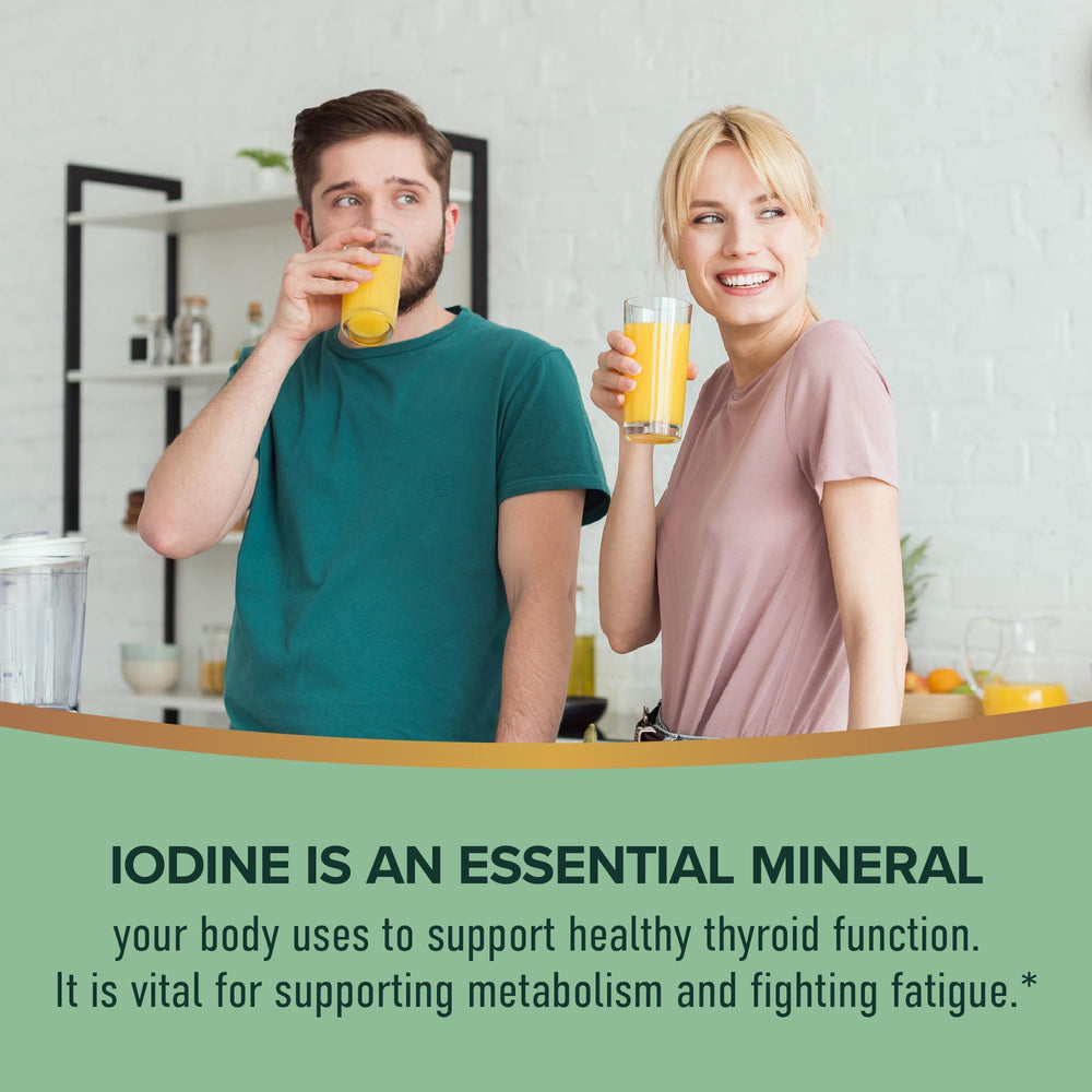 SMNutrition Amber glass bottle protecting potency and shelf life