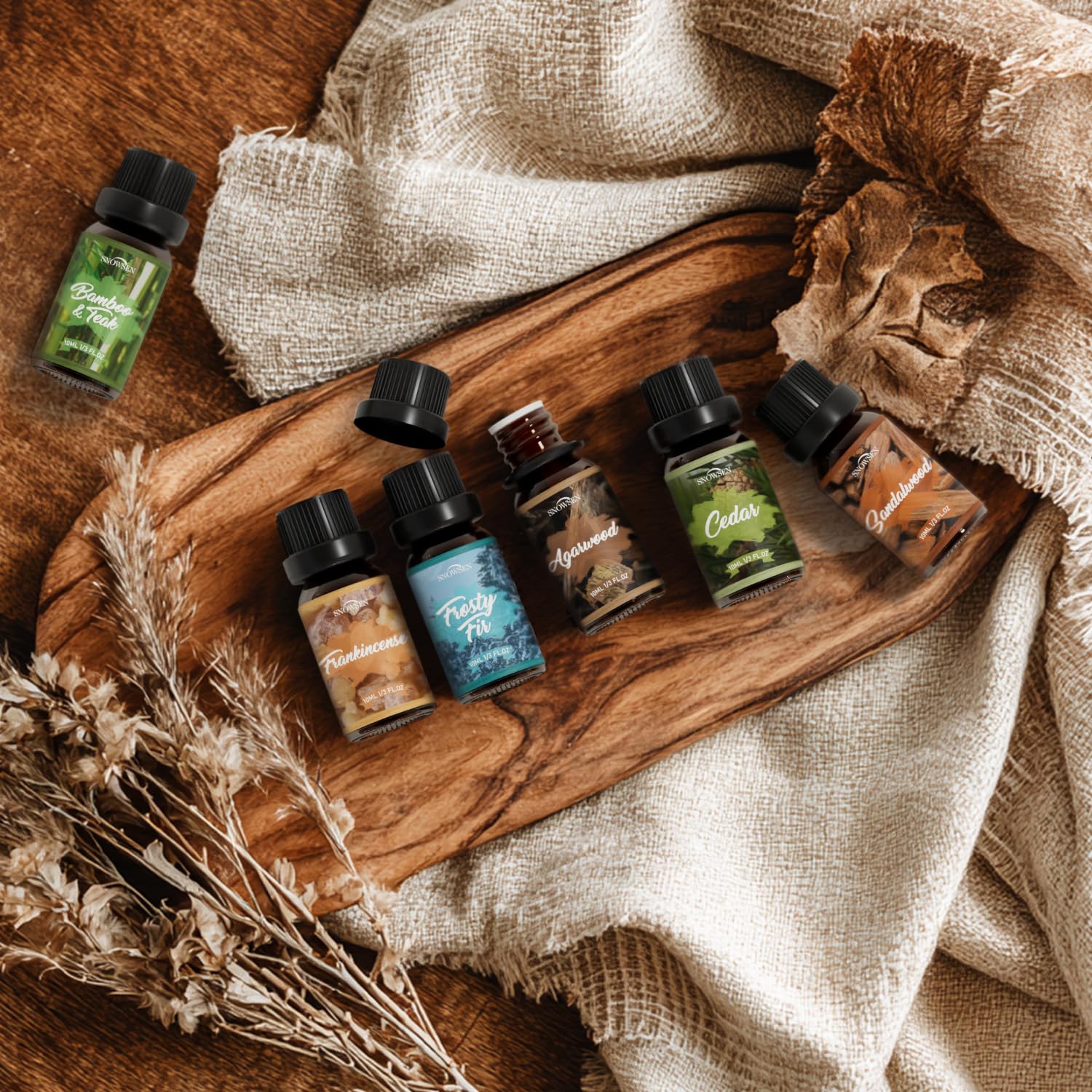 SNOWSEN Bamboo & Teak bottle enhances cleaning routines and DIY soaps
