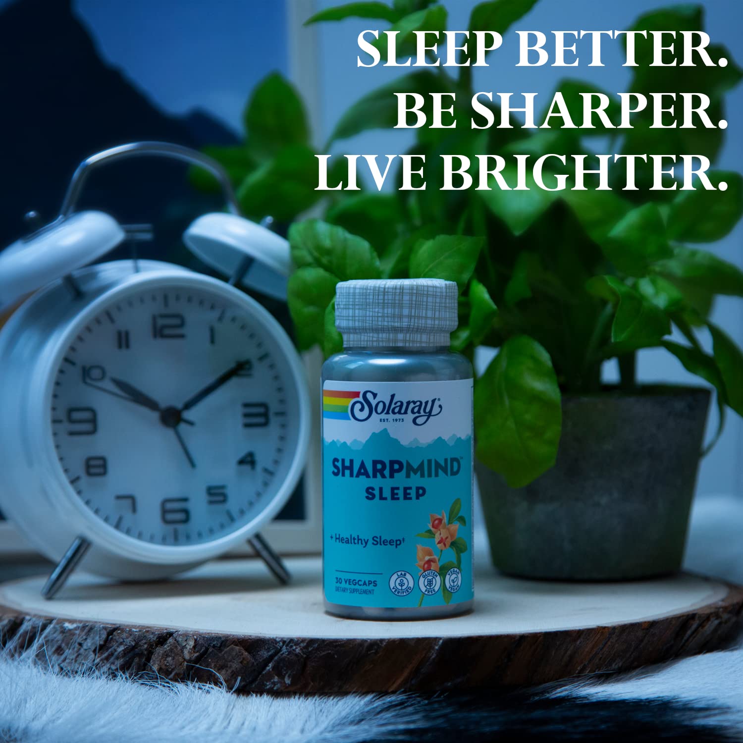 Label highlights SOLARAY SharpMind Sleep ingredients like ashwagandha and reishi