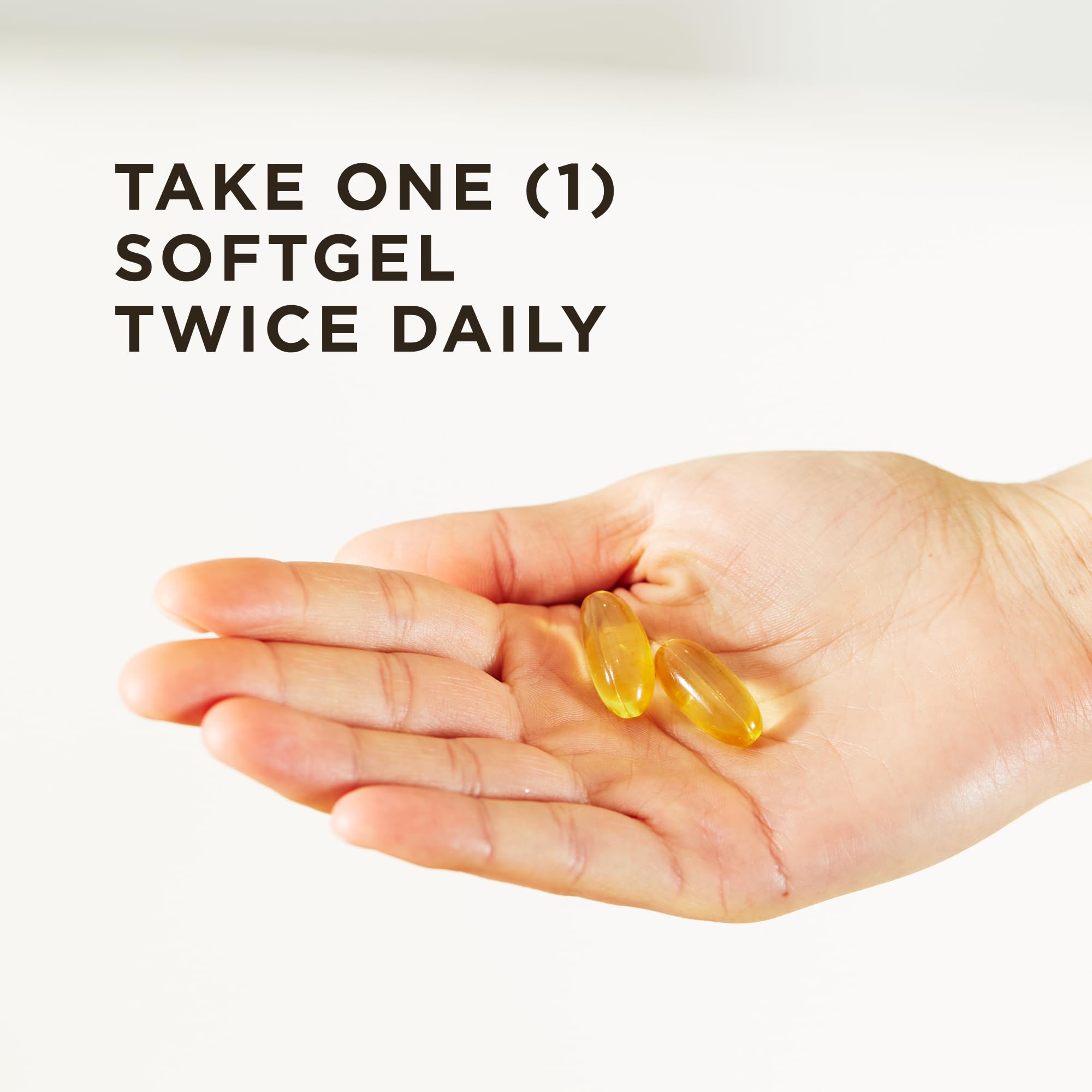 Solgar Triple Strength Omega-3 950 mg EPA/DHA image emphasizing brain and eye health potential