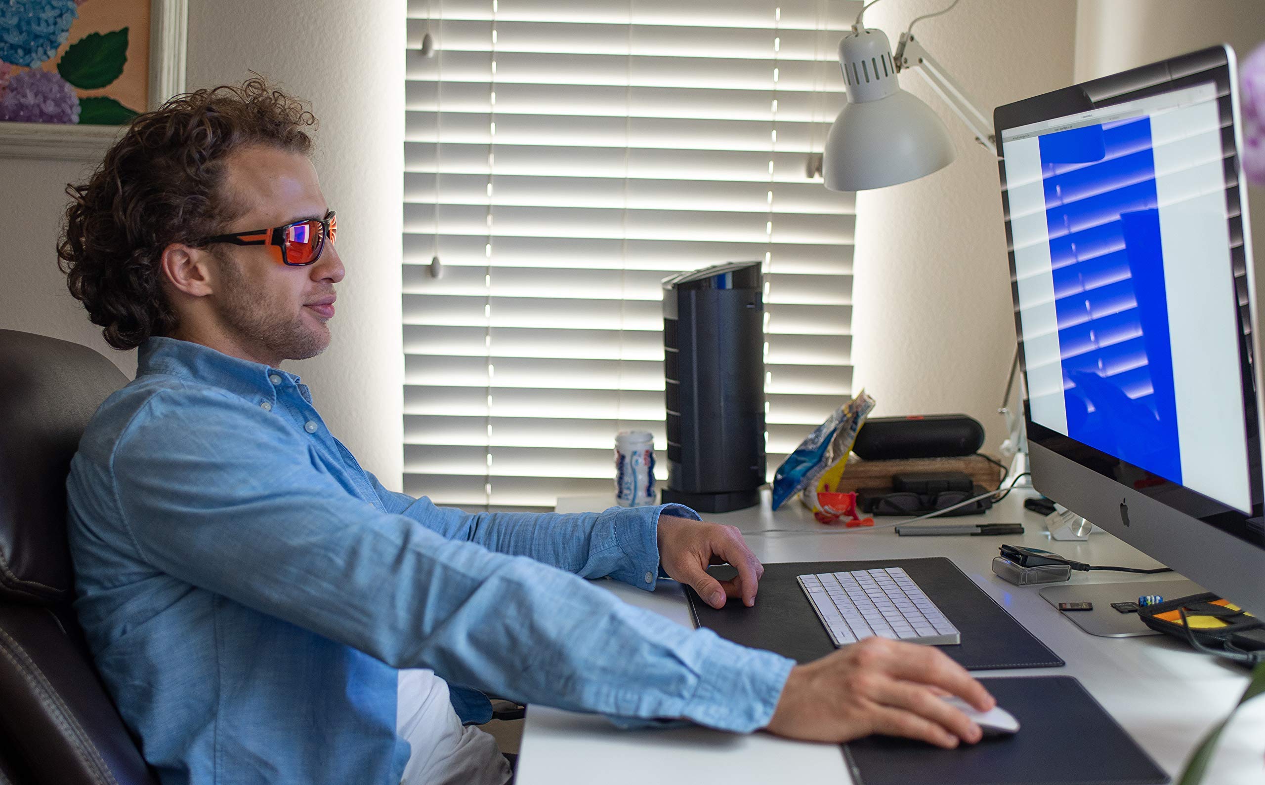Not polarized Spectra479 glasses preserve natural colors and clarity.