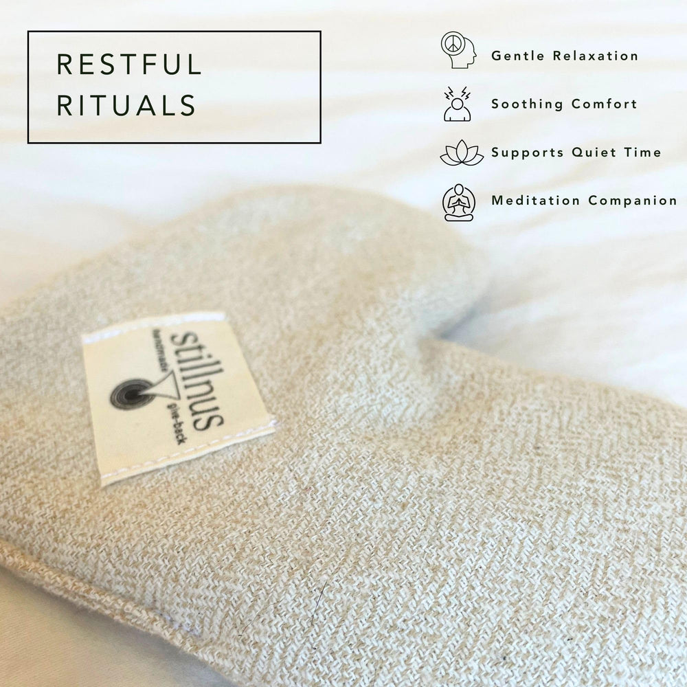 Stillnus eye pillow cool-use option delivers refreshing relief during breaks.