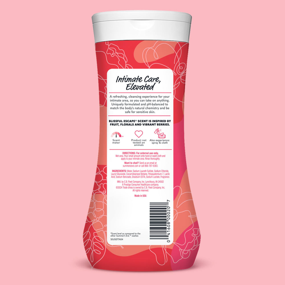 Summer's Eve Blissful Escape 3-pack display emphasizes daily freshness.