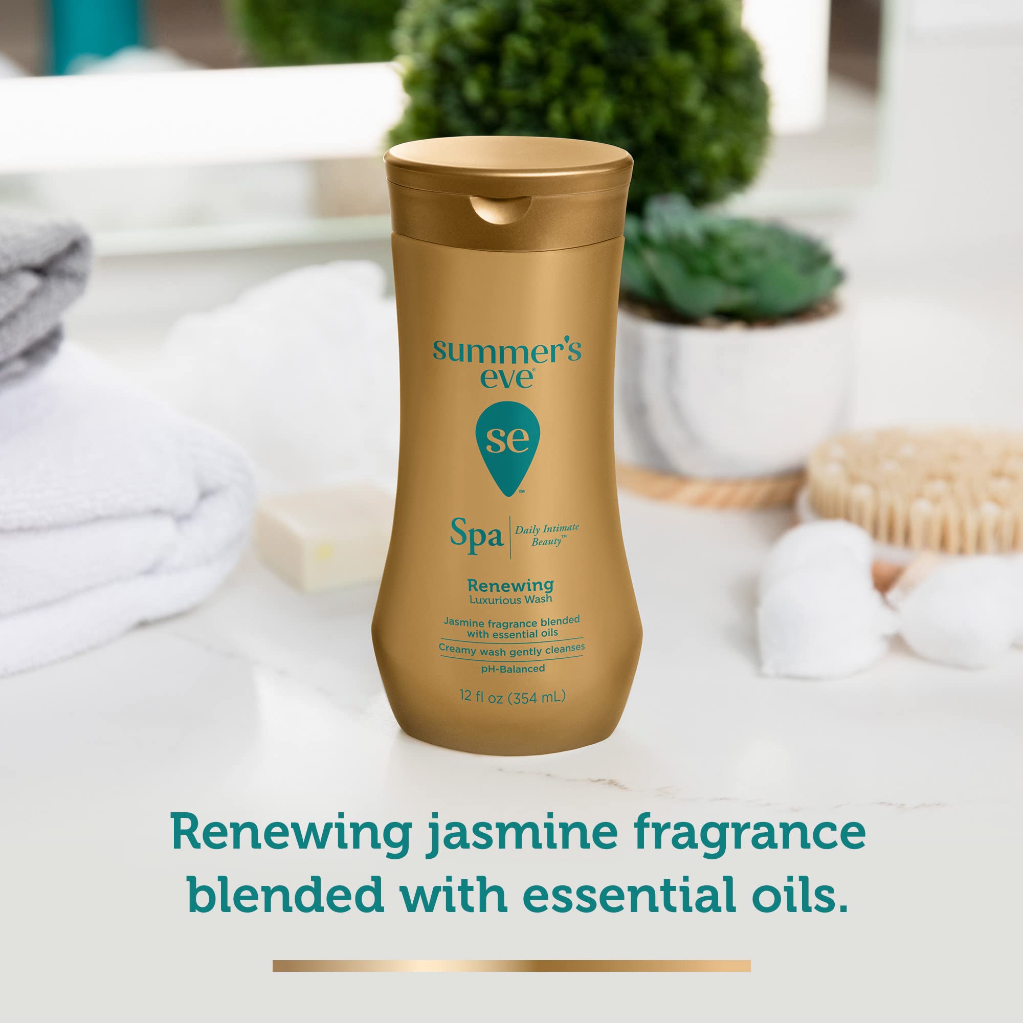 Summer's Eve Spa Renewing Jasmine wash being poured for easy routine