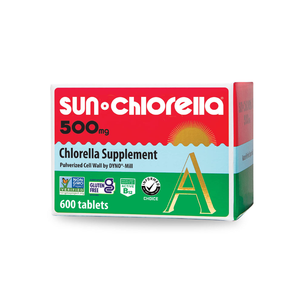 Sun Chlorella 500mg tablet bottle closeup highlights daily immune support potential.