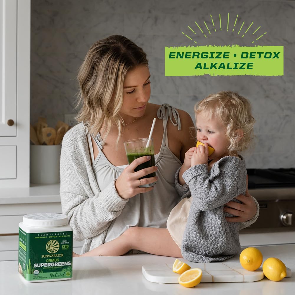 Sunwarrior Organic Greens powder served in a smoothie bowl