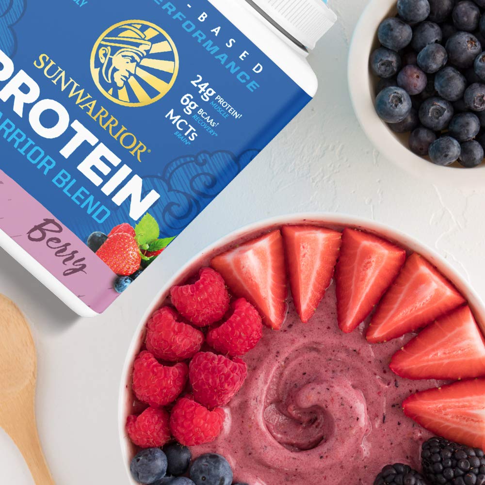 Sunwarrior Warrior Blend Berry close‑up of berry flavor and real ingredients