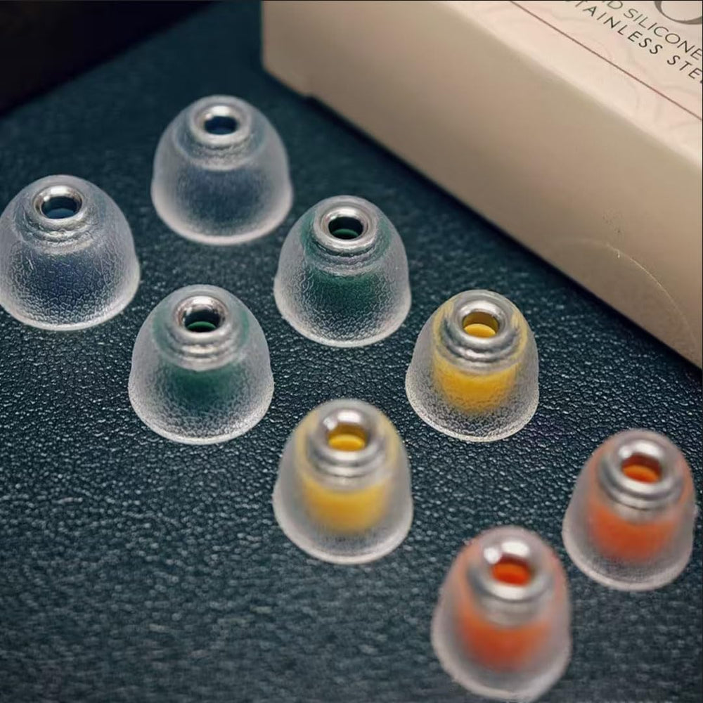 Textured wall on Tang Sancai Noble ear tips provides secure, comfortable fit.