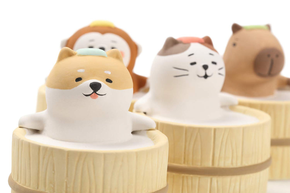 Terra Distribution Animal Heart diffuser, top view, portable design for travel.
