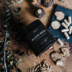 Terra Elmnt Peru black maca powder highlights pure organic origin