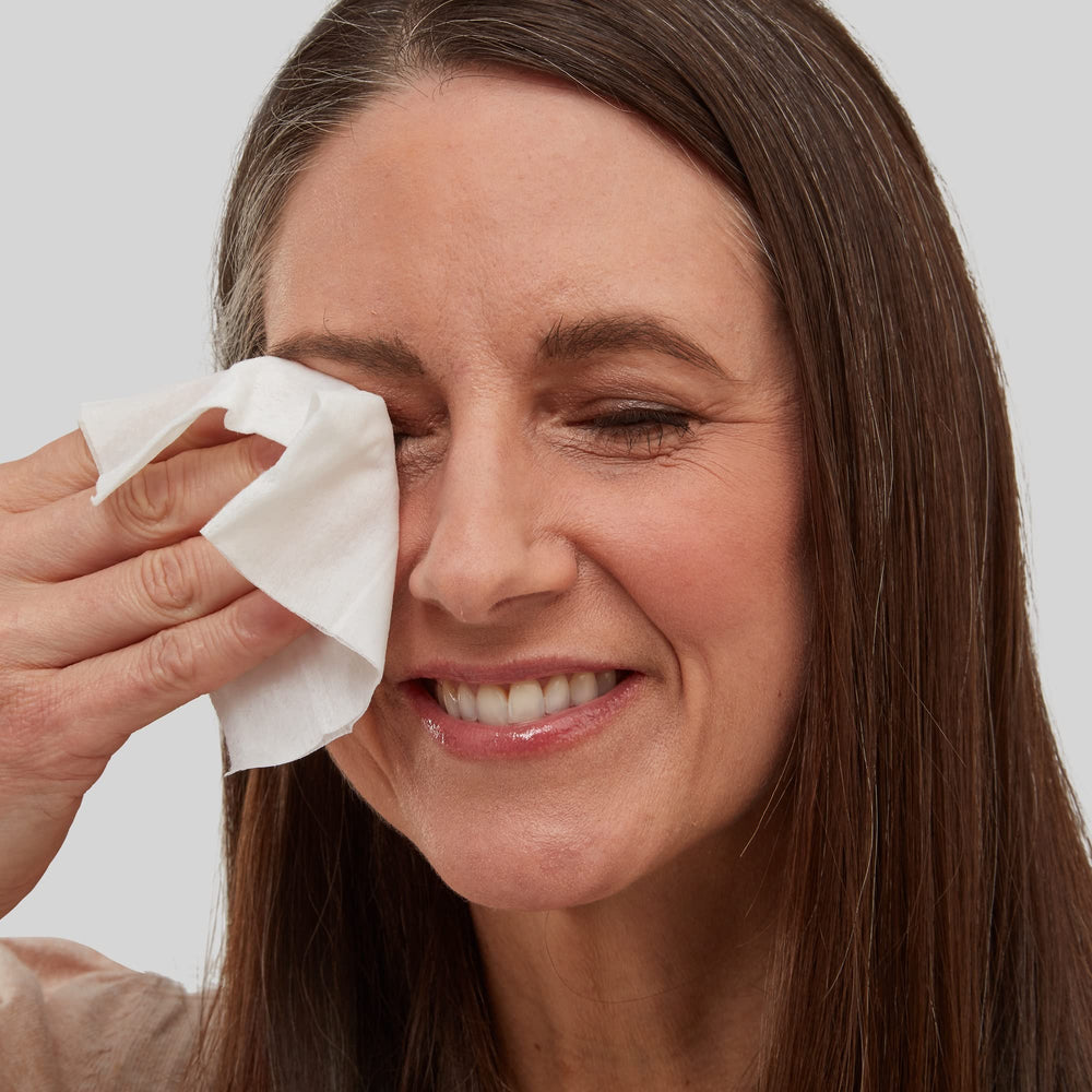 The Eye Doctor Tea Tree Eyelid Wipes hydrate lids with argan oil