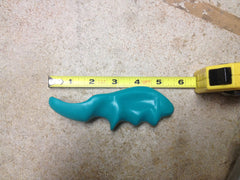Therapist's Choice Thumb Protector is easy to wash with soap and water after sessions.