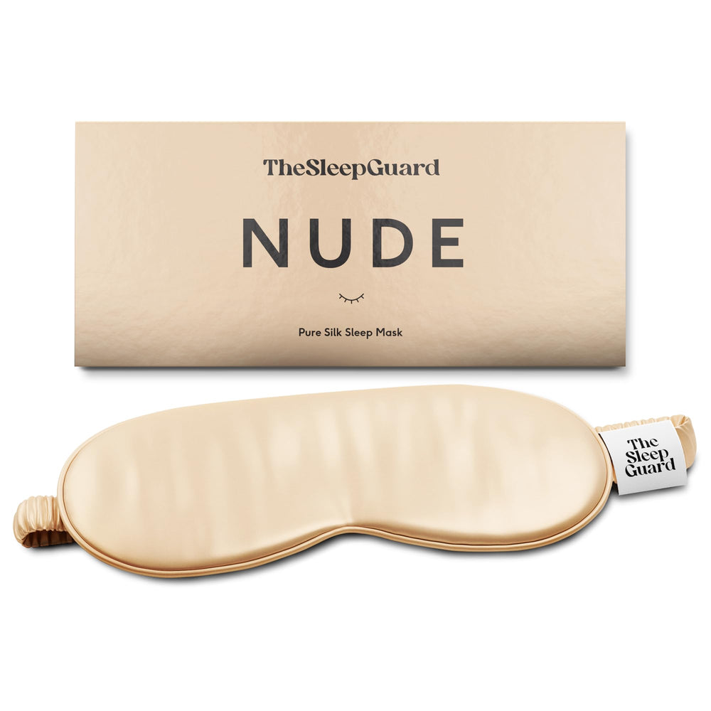 TheSleepGuard pure silk sleep mask in black, close-up of luxurious fabric for restful sleep