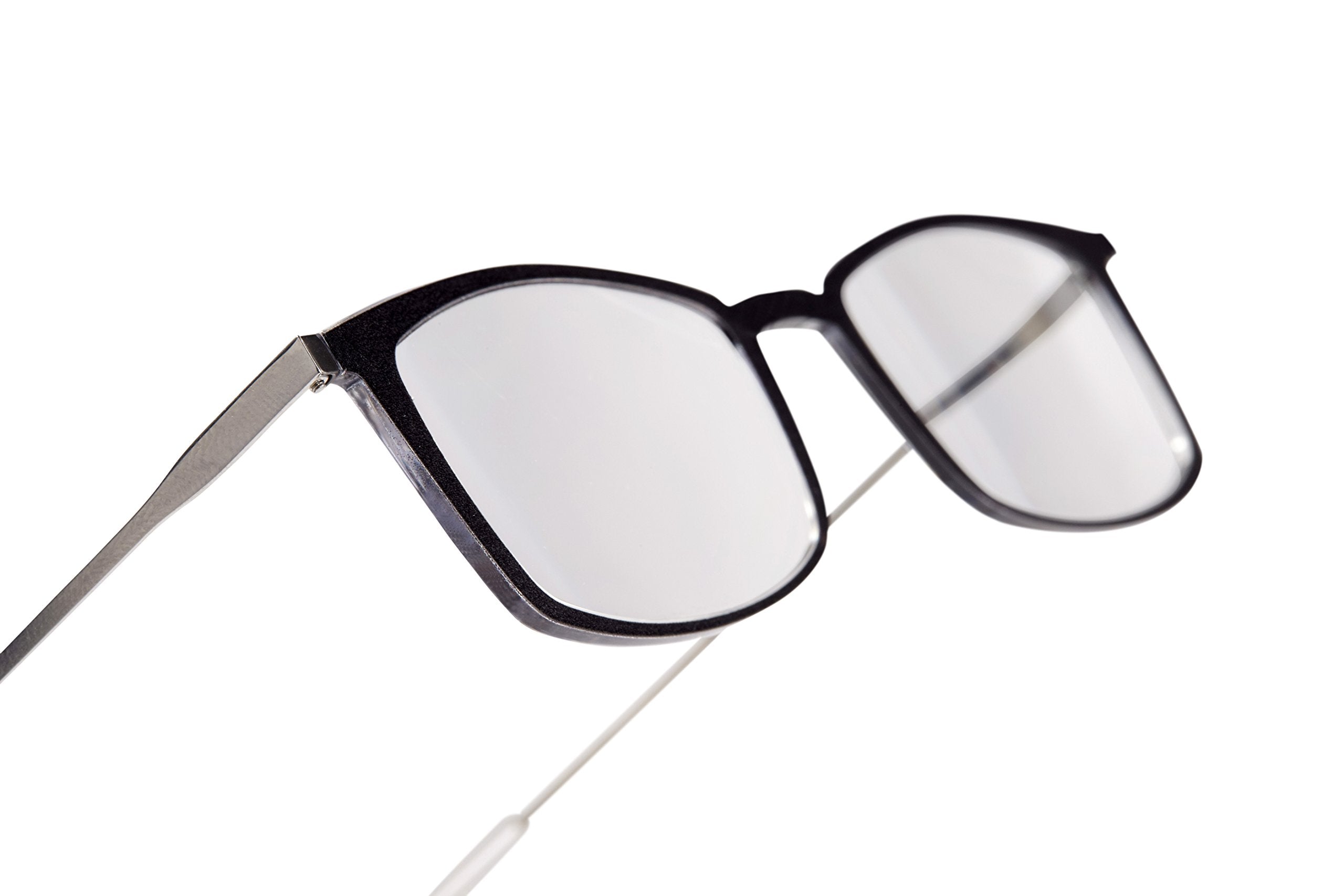 ThinOptics Frontpage ultra-light frames feel almost invisible on the nose.