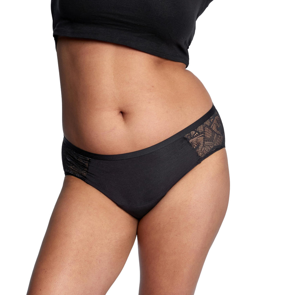 THINX absorbent-core technology shown for reliable absorption throughout the day