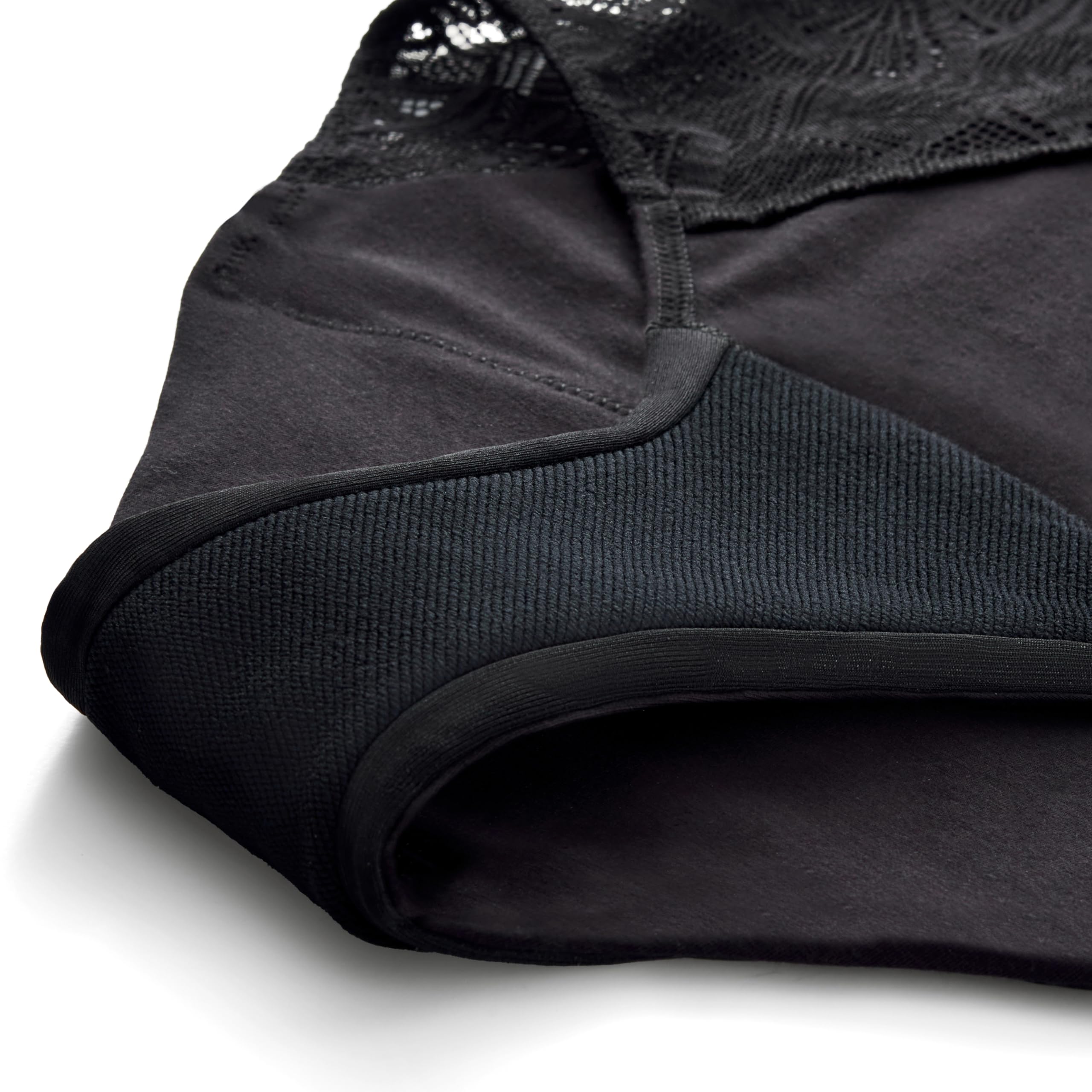 THINX flexible fabric highlights comfortable, move-with-you fit