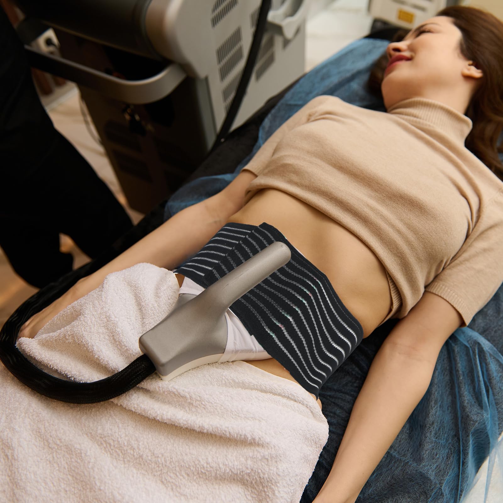 Threlaco bandage material is easy to clean and reuse after treatment