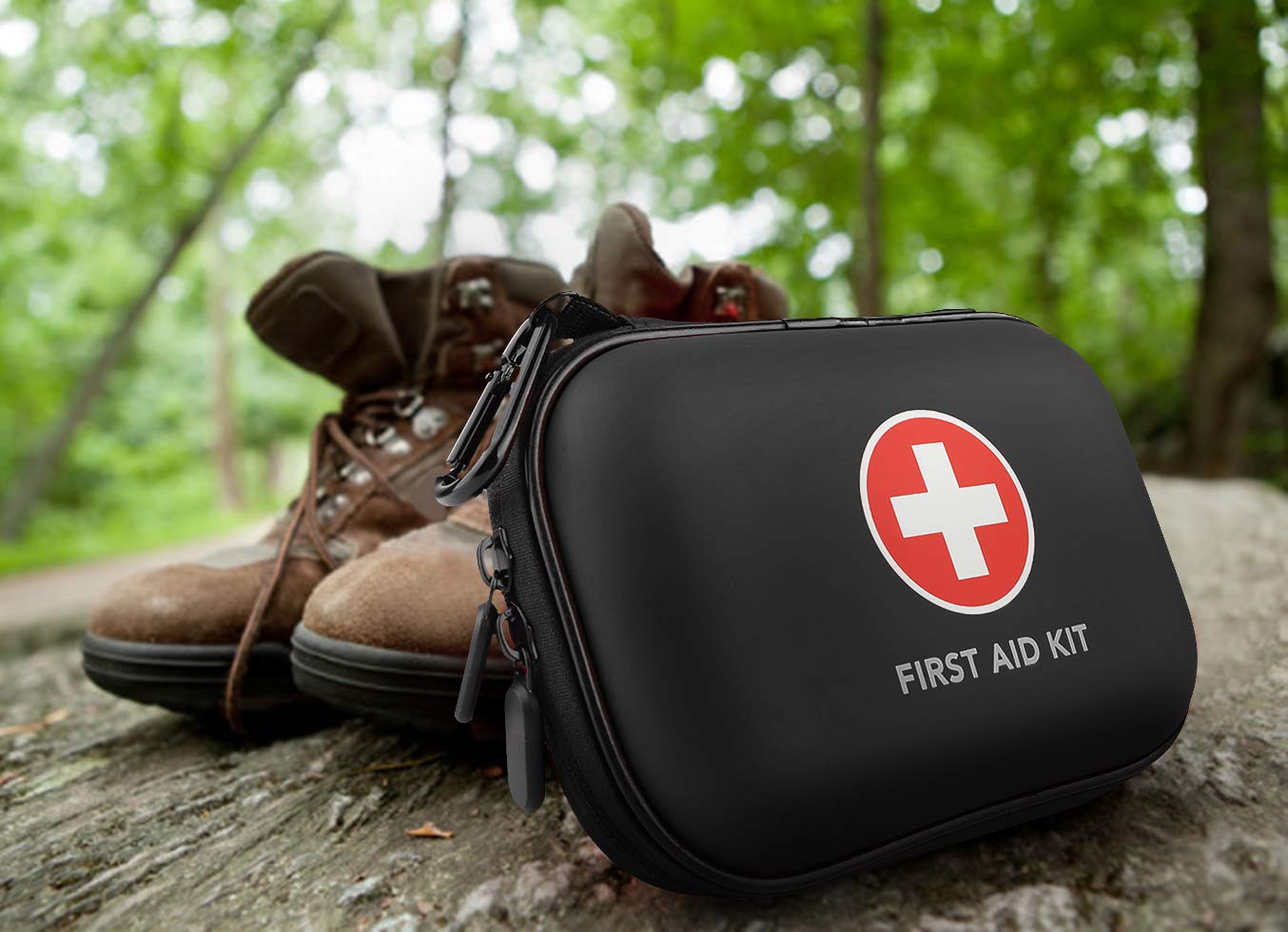 THRIAID Mini First Aid Kit suitable for home, office, camping