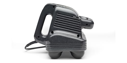 Thumper Maxi Pro massager ergonomic handles reduce hand strain over longer sessions.