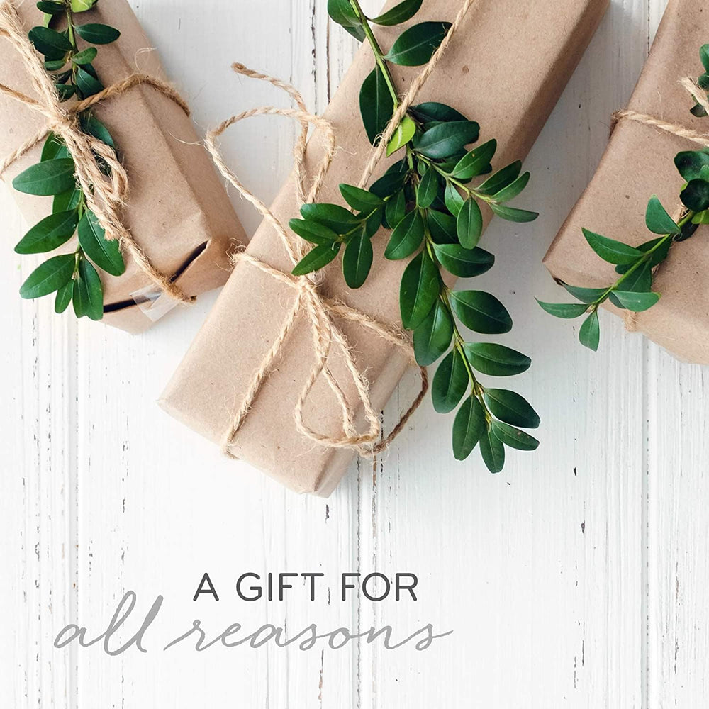 Gold rim detail on the Thymes Frasier Fir candle.