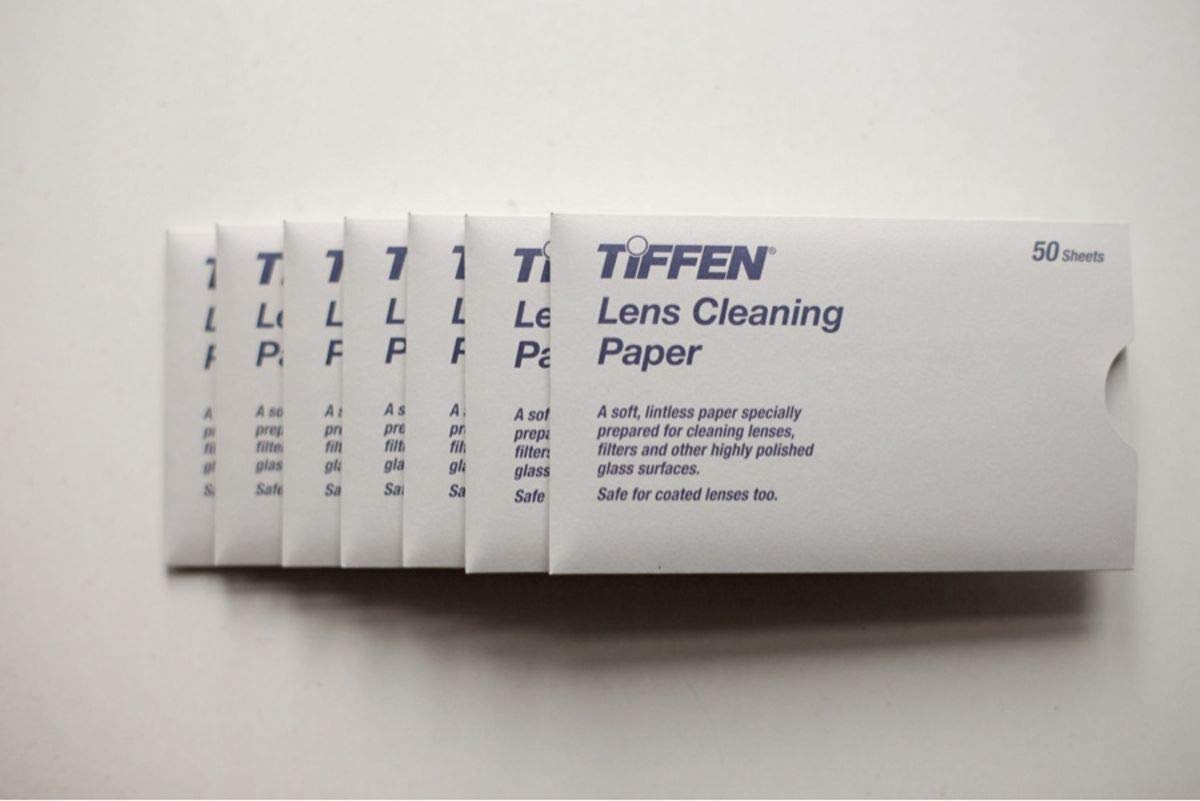 Tiffen soft lint-free sheets designed to lift dust without scratches.