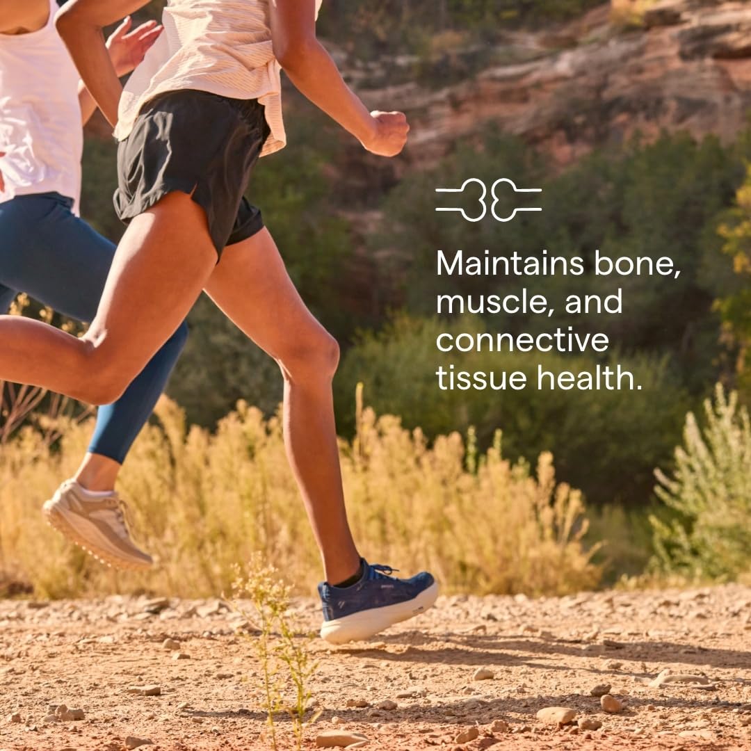 Trace Minerals Cal/Mag/Zinc glass capturing a refreshing mineral-rich routine