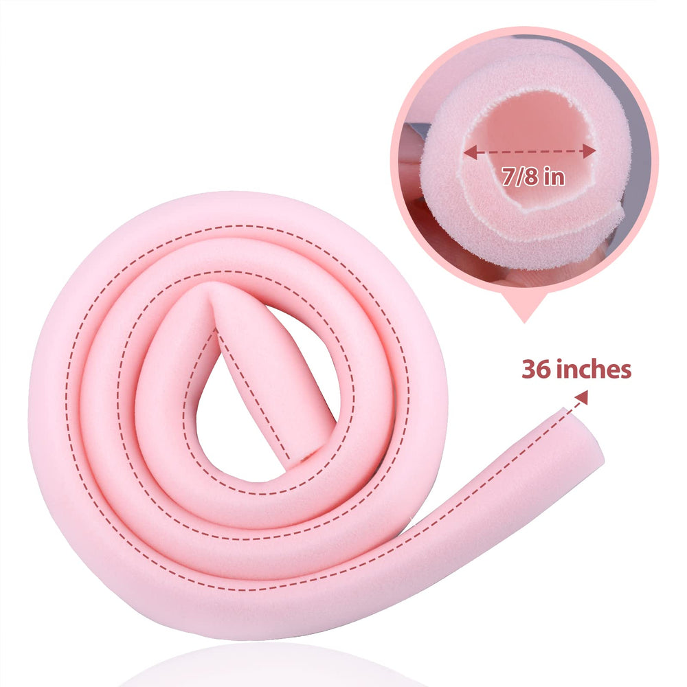 Pink Ultrassist overlap design provides breathable cushioning for the toe area.