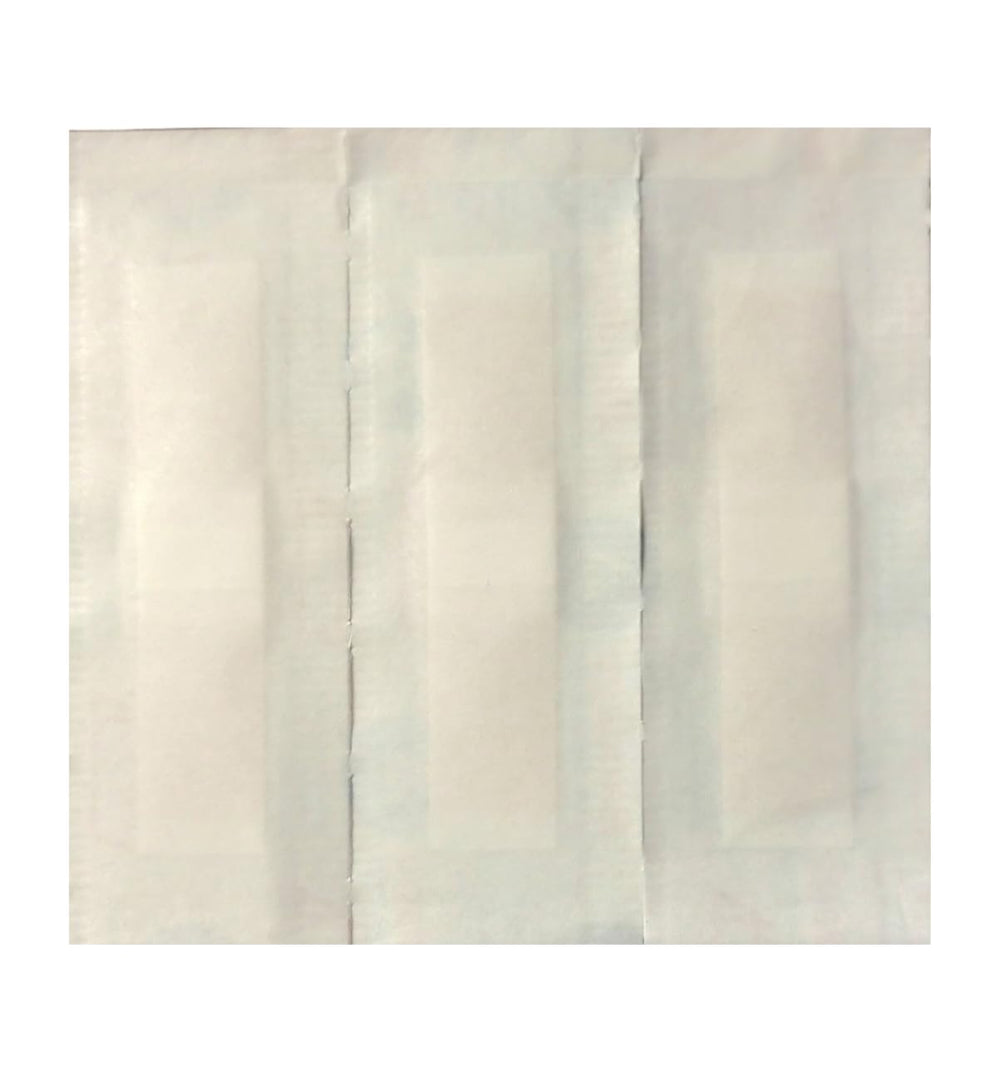 Vakly 200 non-stick pad bandage prevents sticking to wounds for easy removal.