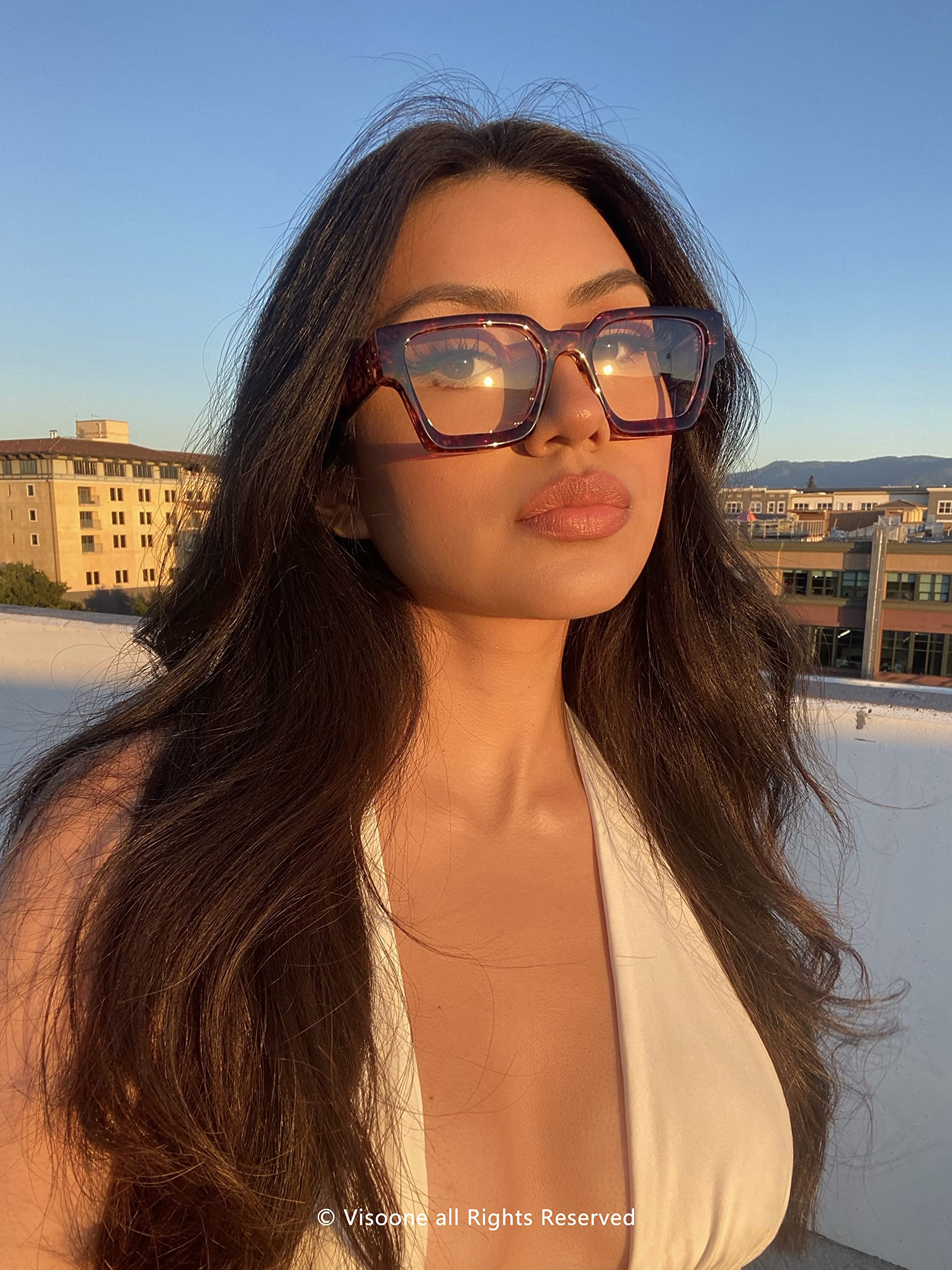 Visoone unisex blue light glasses in a modern TR90 design.