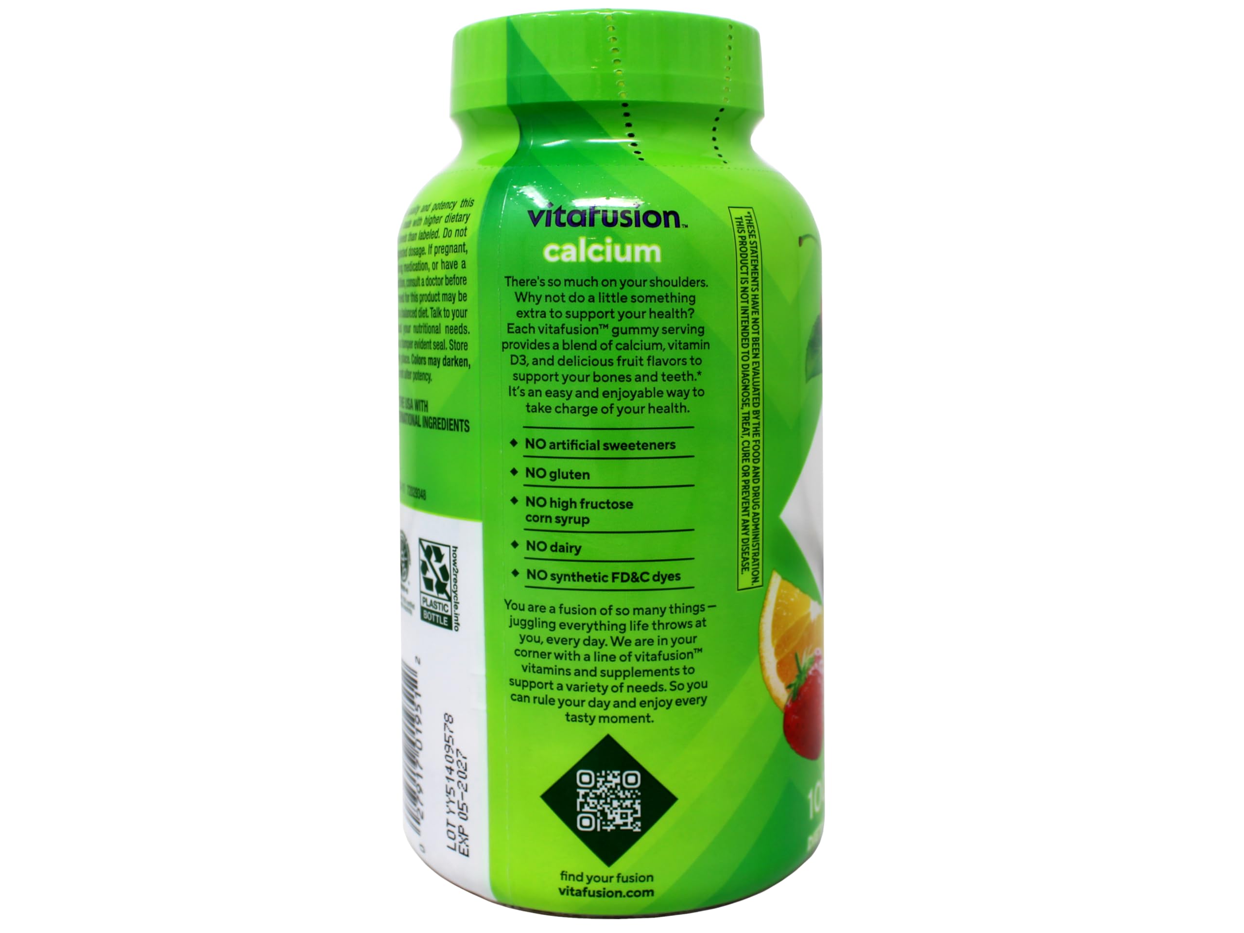 Vitafusion calcium gummies vitamin D3 information near cap indicates added nutrient support.
