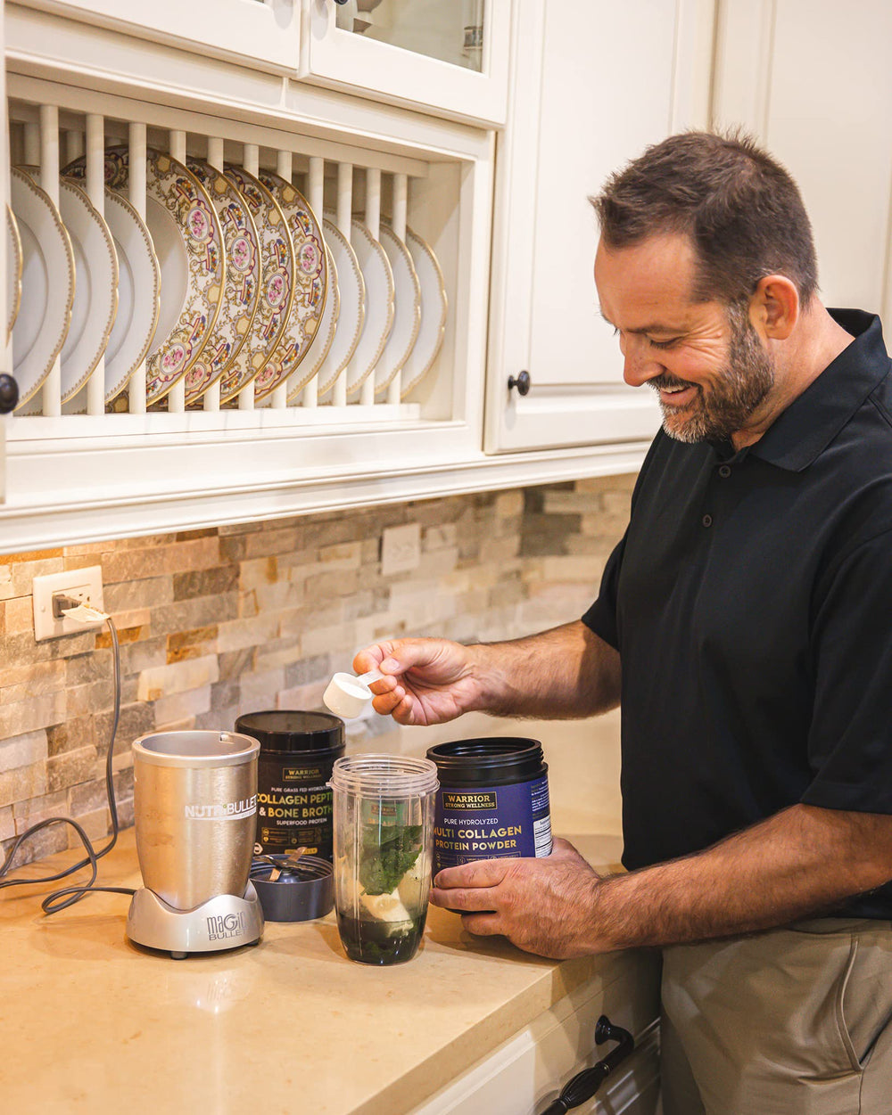 Warrior Strong Wellness keto-friendly collagen powder suitable for gluten-free diets.