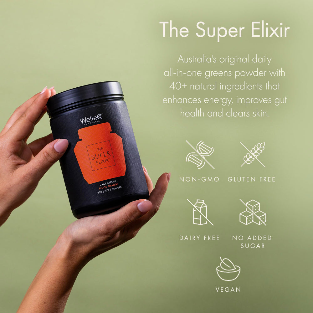 Pineapple & lime flavor powder from WelleCo for smoothies and hydration.