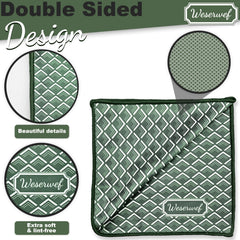 Weserwef Design microfiber cloth on eyeglasses during cleaning—no scratches.