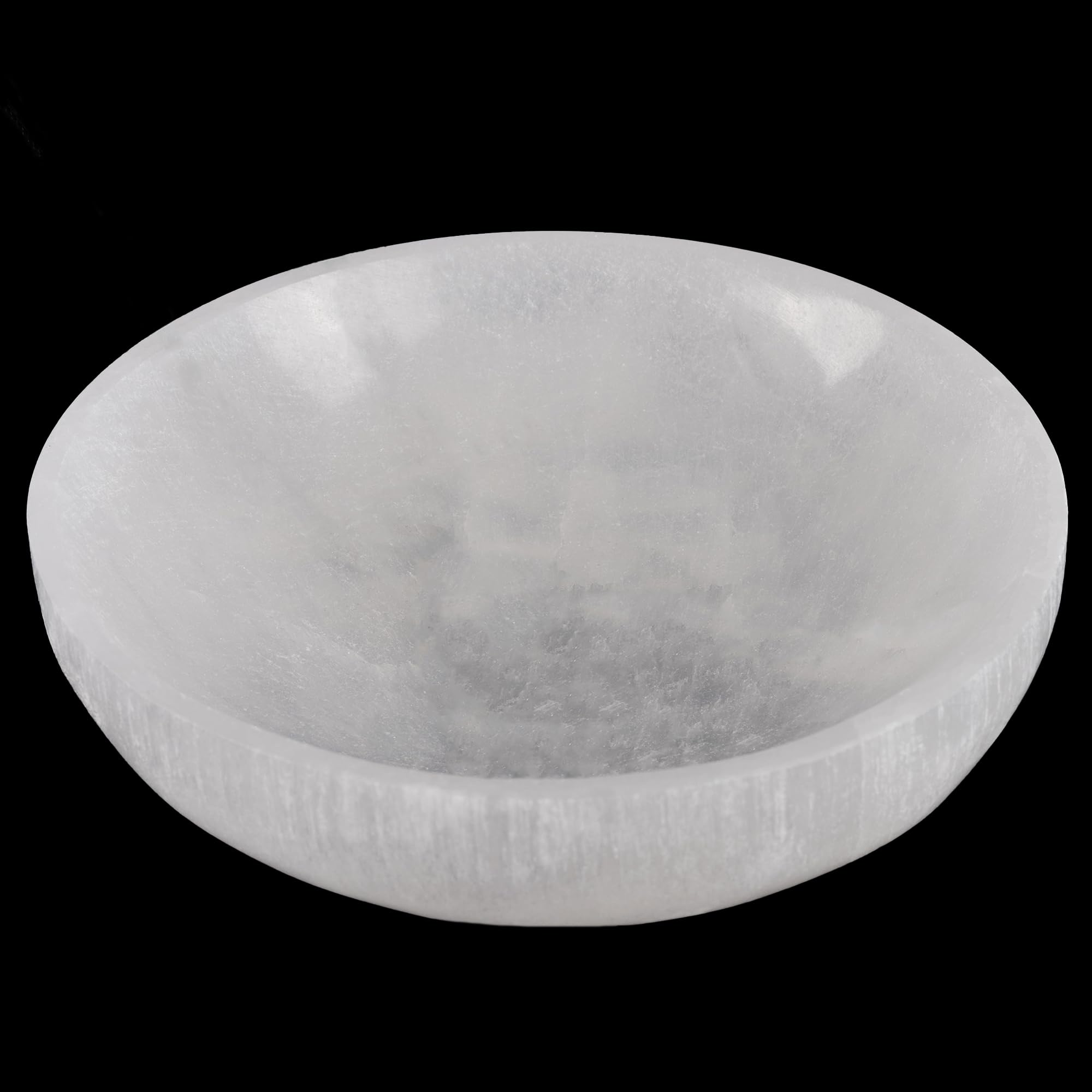 Wish Well large selenite bowl – 5.5-inch diameter for crystal storage and cleansing.