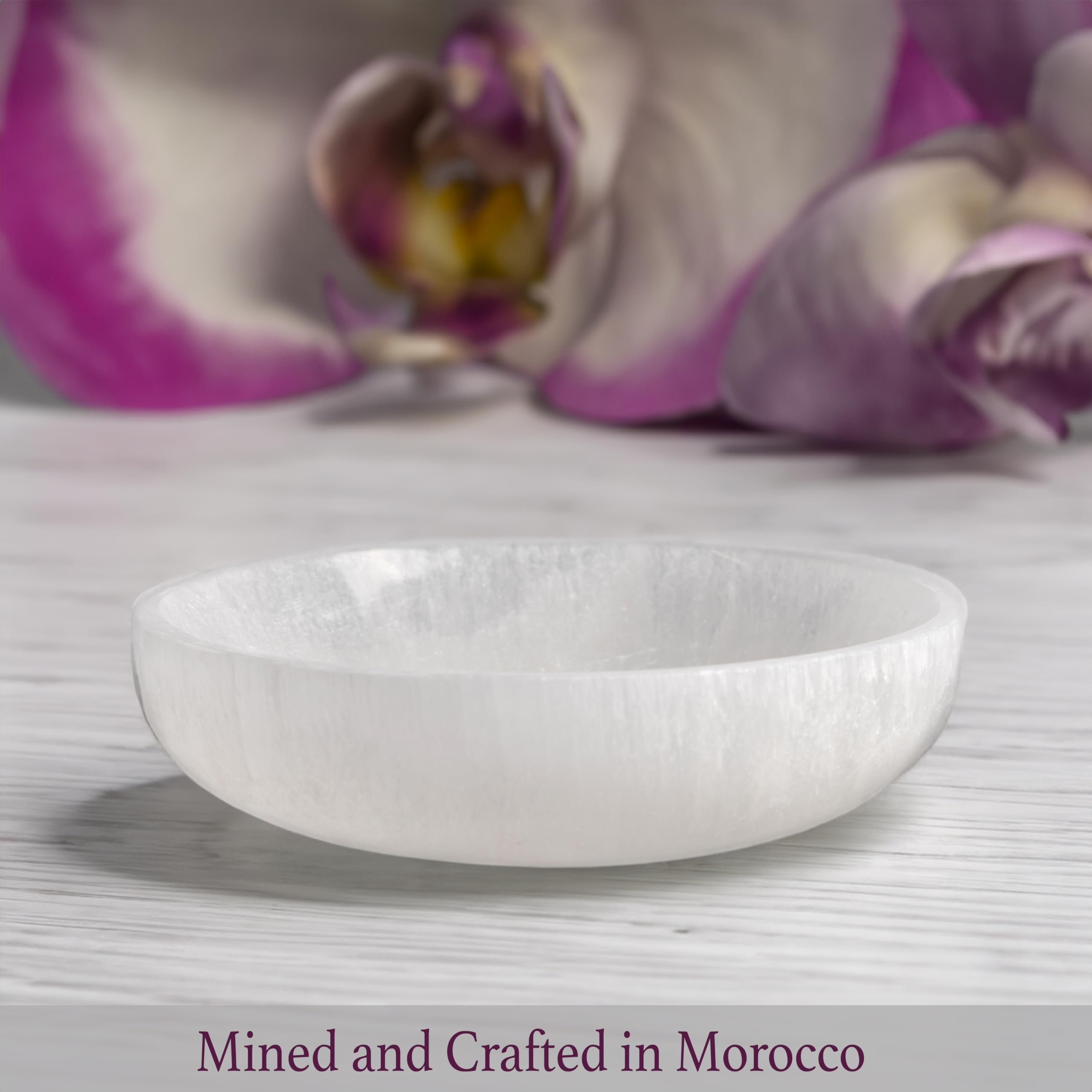 Wish Well Moroccan-sourced selenite bowl texture highlights natural beauty.
