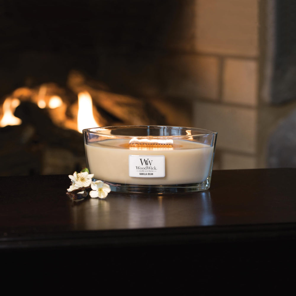 WoodWick Elipsa Vanilla Bean 76112E warm glow in a glass jar