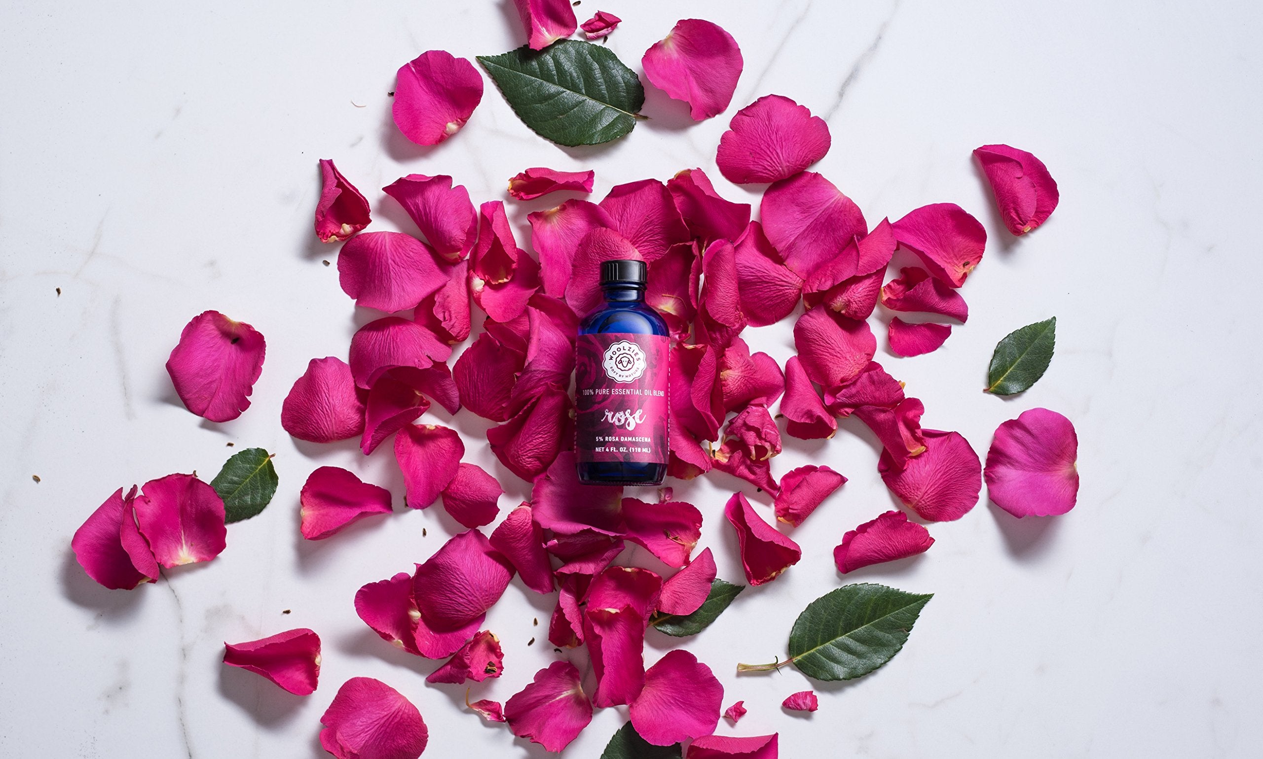 Woolzies Rose Oil fragrance for diffuse diffusion and ambience.