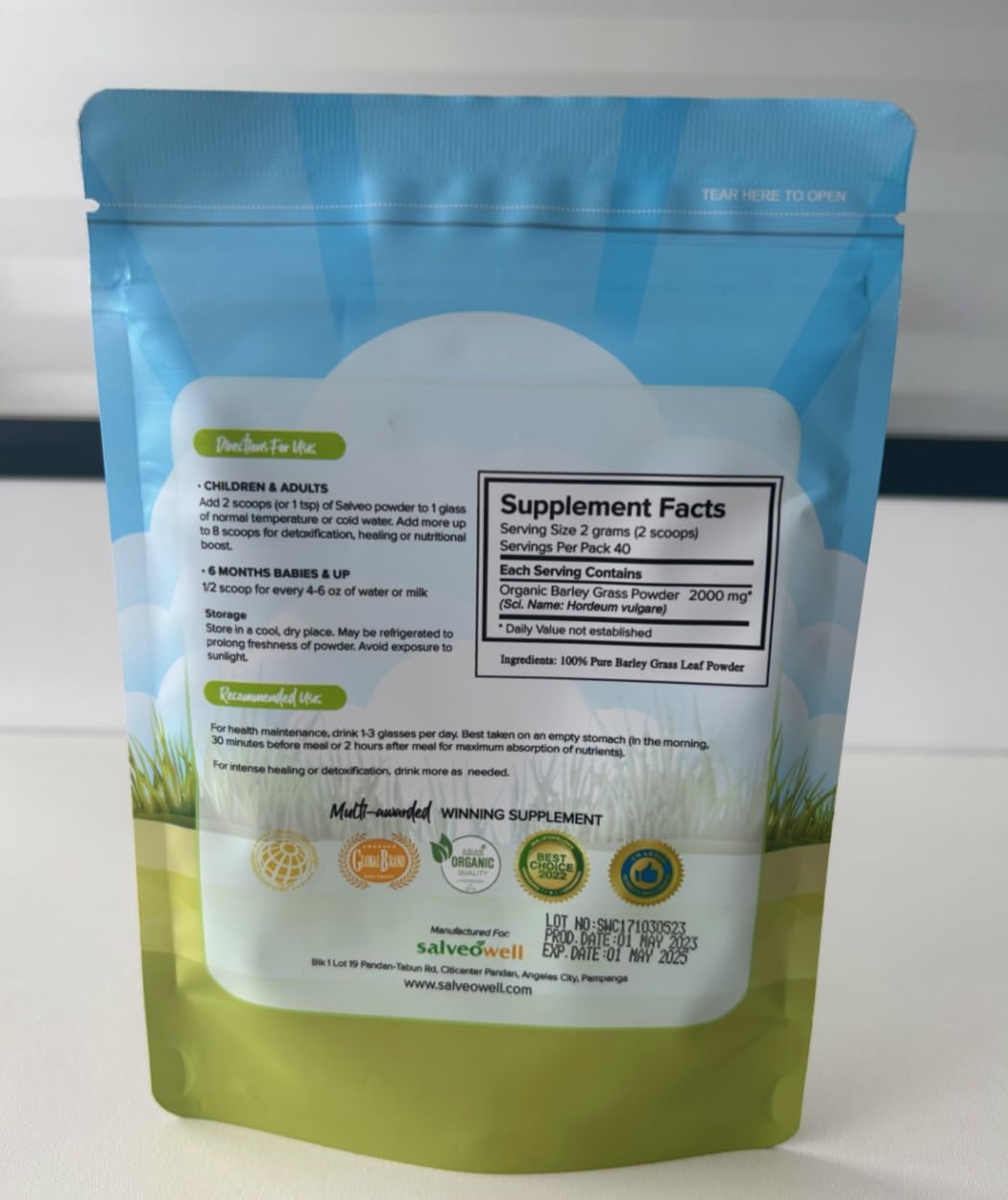 XLXZHYF Salveo Barley Grass Powder scoop image demonstrates simple measuring for daily greens.