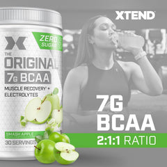 Xtend Original BCAA powder scoop ready for training measurements
